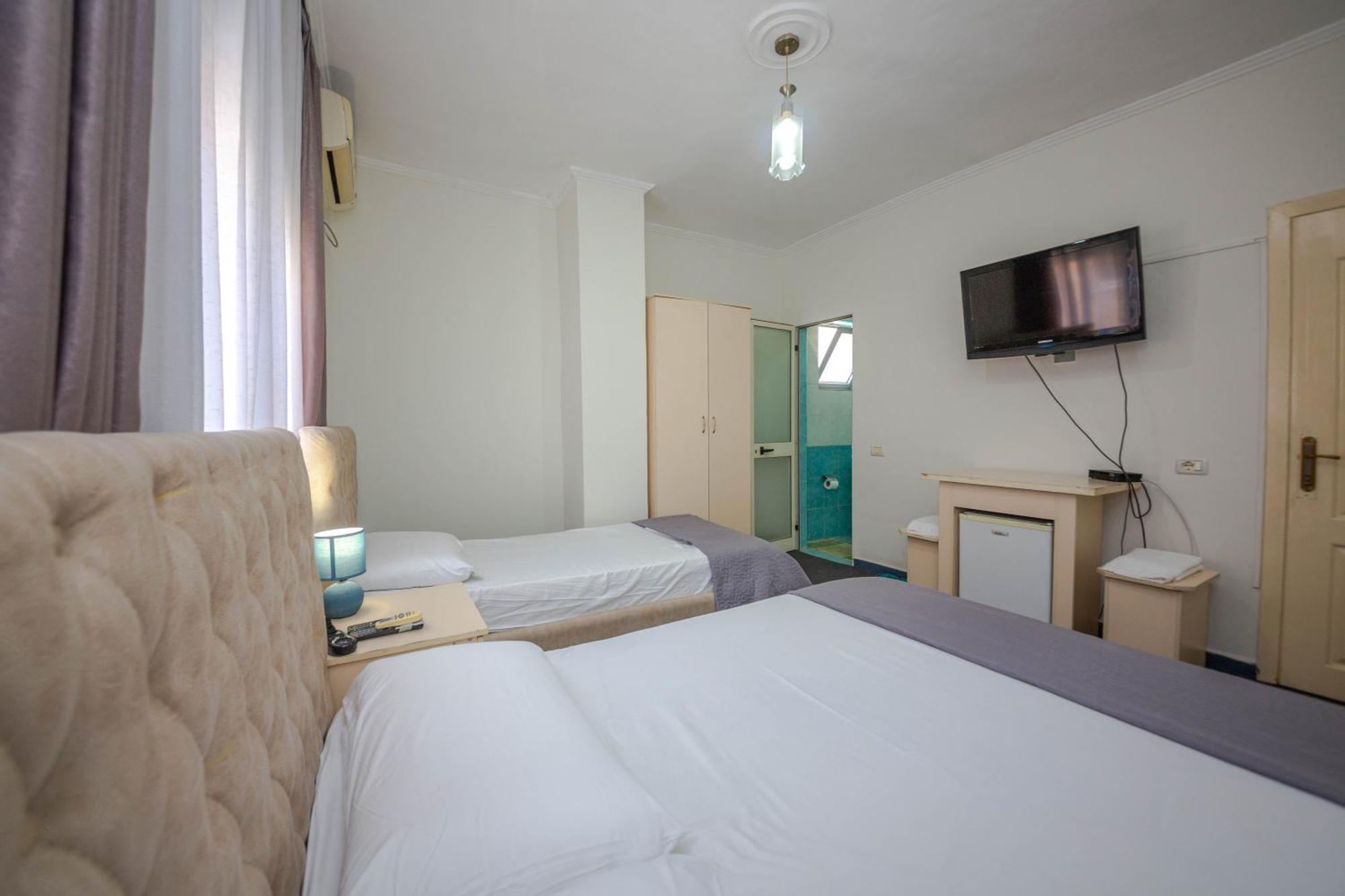 Hotel 3A ติรานา ภายนอก รูปภาพ